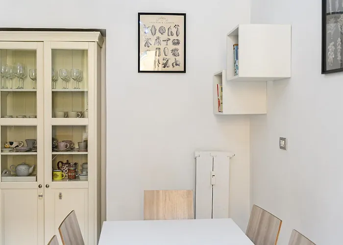 Comfortable & Cozy By Ndp Rent Appartement *